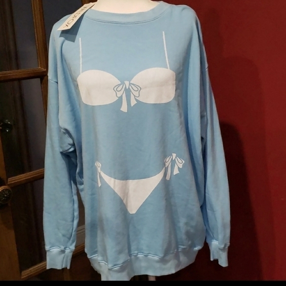 WILDFOX Couture Bikini Bod Roadtrip Sweater - Picture 2 of 6